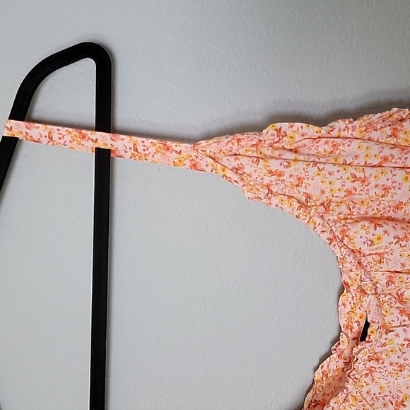 Old Navy 4X Spring Sweet Twee orange floral ruffle trim tank - Picture 3 of 9